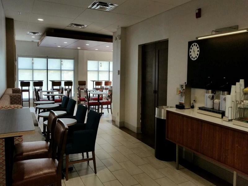 Holiday Inn Express Knoxville-Strawberry Plains By Ihg Exterior foto